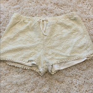 Very detailed dressy shorts